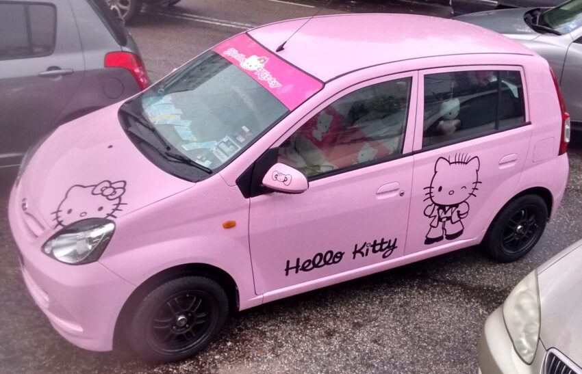 Hello Kitty Toyota